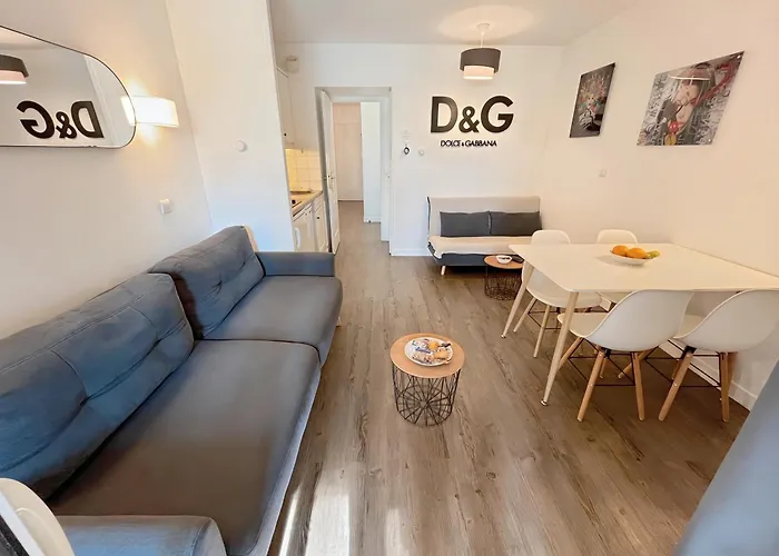 Lovely With Balcony - Golf Course View - Free Parking And Heated Pool *